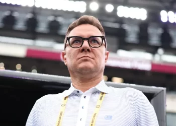 كأس العالم للأندية.. نقل مدرب الوداد إلى المستشفى بعد انقلاب سيارته