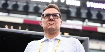 كأس العالم للأندية.. نقل مدرب الوداد إلى المستشفى بعد انقلاب سيارته