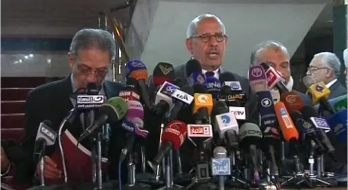 لِمَ لم تثمر الديمقراطية في البلاد العربية؟