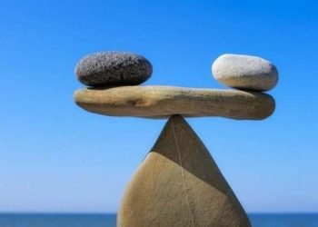 مفهوم الوسطية في الإسلام: بين النصوص الشرعية والواقع المعاصر