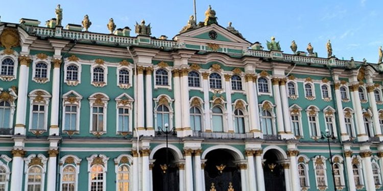 بين الأصالة والحداثة.. متحف الإرميتاج و”VK” يطلقان مشروعا رقميا عالميا جديد