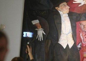 المتحف الروسي يقدم لضيوف منتدى بطرسبورغ الاقتصادي الدولي مجموعة من الفن الطليعي الروسي