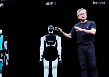 رويترز: “إنفيديا” و”فوكسكون” تخططان لنشر روبوتات بشرية بمصنع خوادم ذكاء اصطناعي