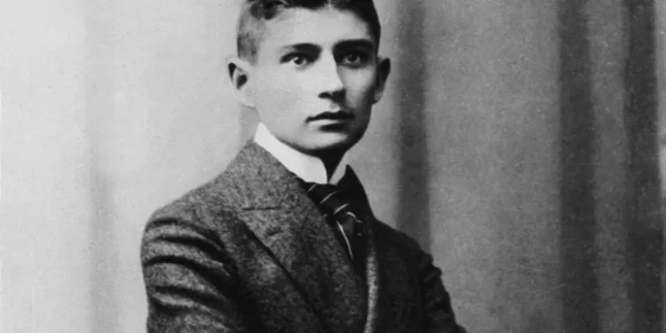 أبناء الشبكة العنكبوتية.. الكافكاوية كما نعيشها اليوم